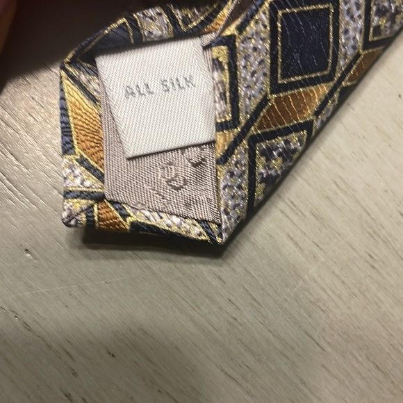 PIERRE Cardin silk tie - Picture 4 of 4